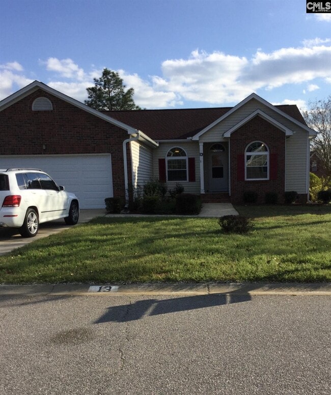 Building Photo - 13 Coachmen Ct