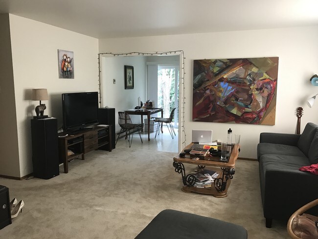 Foto del edificio - 33 Claremont Ave