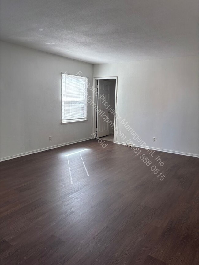 Building Photo - 14843 Disney Ave