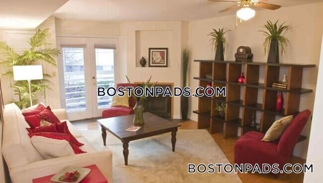 Foto del edificio - 345 Franklin St
