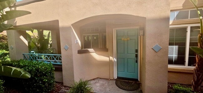 Building Photo - 12682 Springbrook Dr