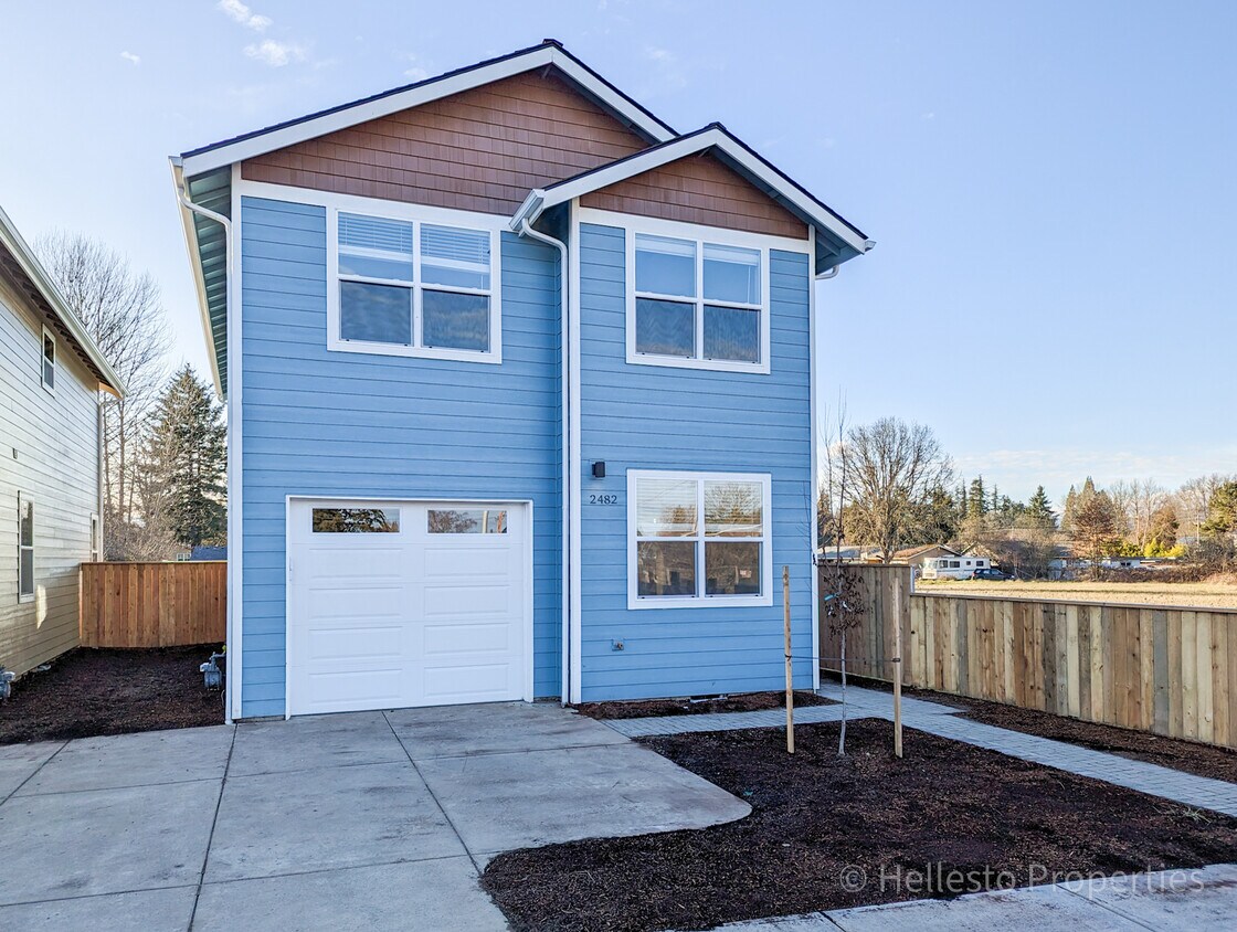 Foto principal - 2482 SW Coho St