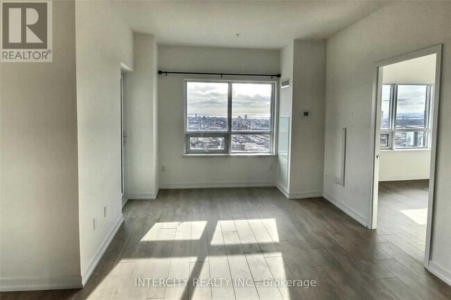 Building Photo - 1410 Dupont St