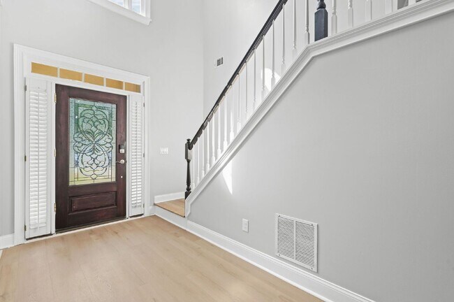 Building Photo - 2173 Foxboro Ln