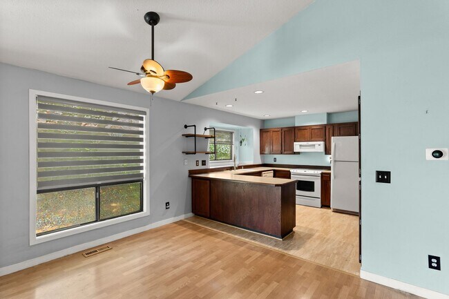 Foto del edificio - Contemporary One-Level 2 Bed/1 Bath Tranquil Retreat