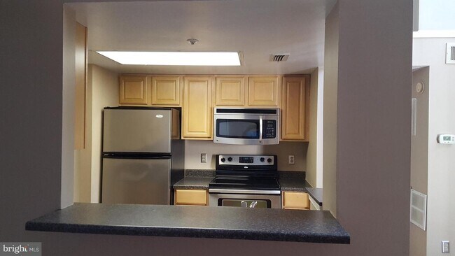 Building Photo - 14129 Bowsprit Ln