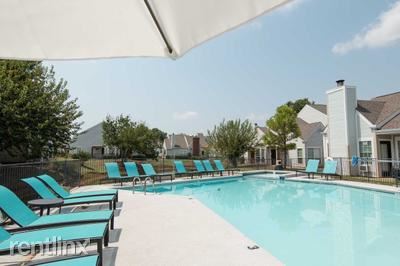 Foto principal - 1301 W Hefner Rd