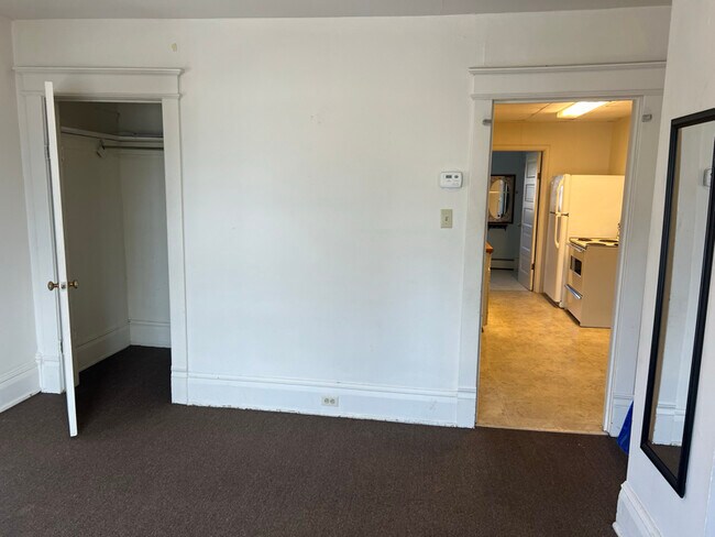 Foto del edificio - 124 Spruce St