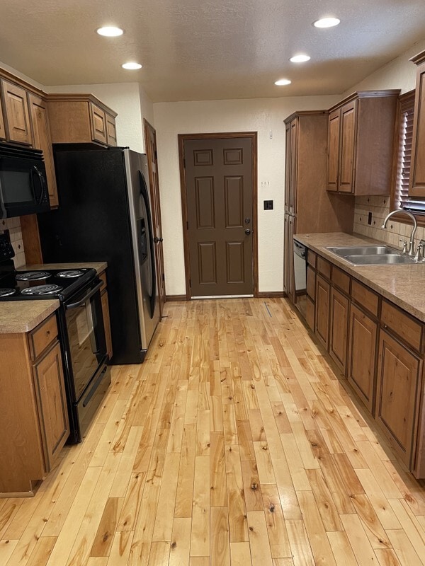 Building Photo - 582 E 4400 S