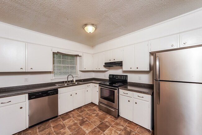 Foto del edificio - 1656 5th Pl NW