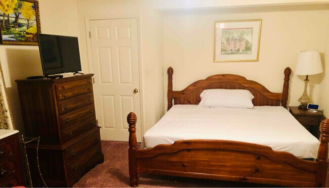 Foto del edificio - 1862 Wood Valley Rd