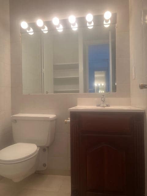 Building Photo - 7000 BLVD E