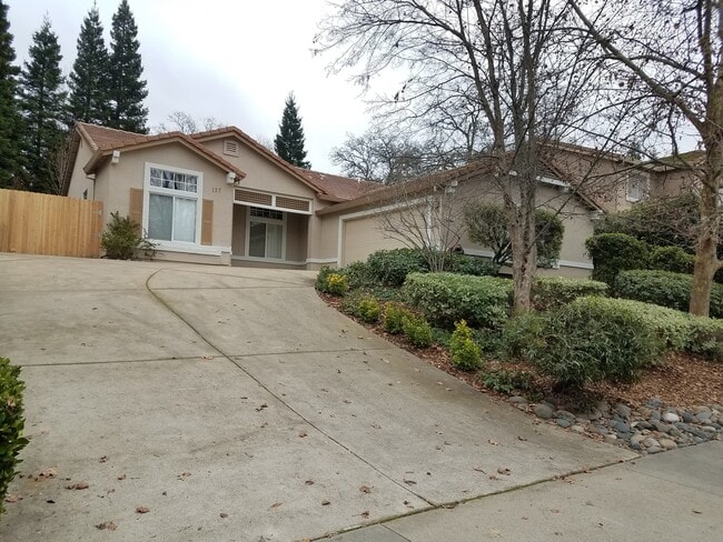 Foto del edificio - Briggs Ranch Home with RV Parking!