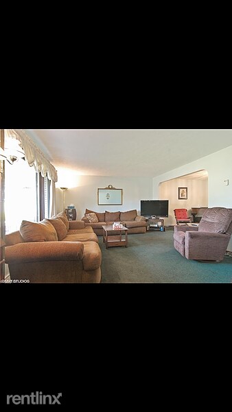 Building Photo - 4 br, 2.5 bath House - 2083 Judy Drive