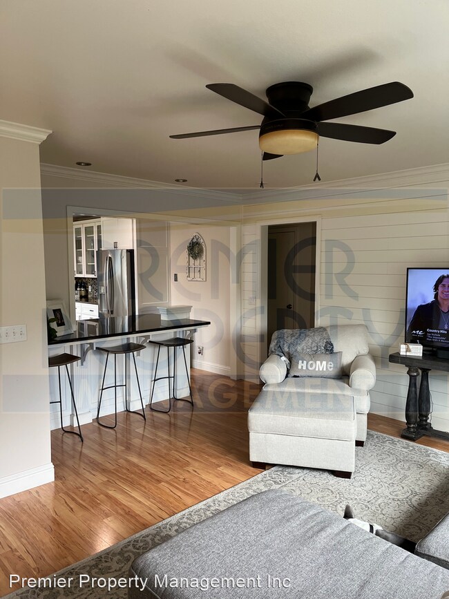 Building Photo - 2 br, 1 bath House - 2628 Burnap Ave