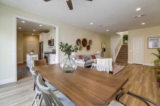 Building Photo - 14930 Texaco Ave