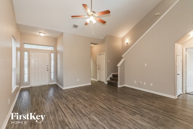 Building Photo - 1803 Adella Dr