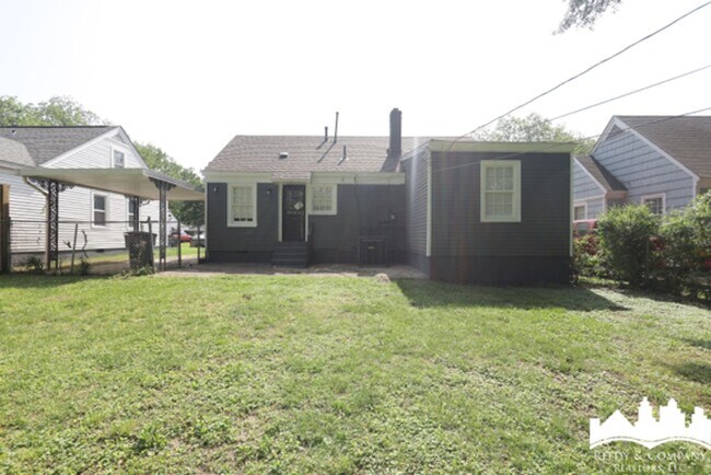 Foto del edificio - 871 Freeman St