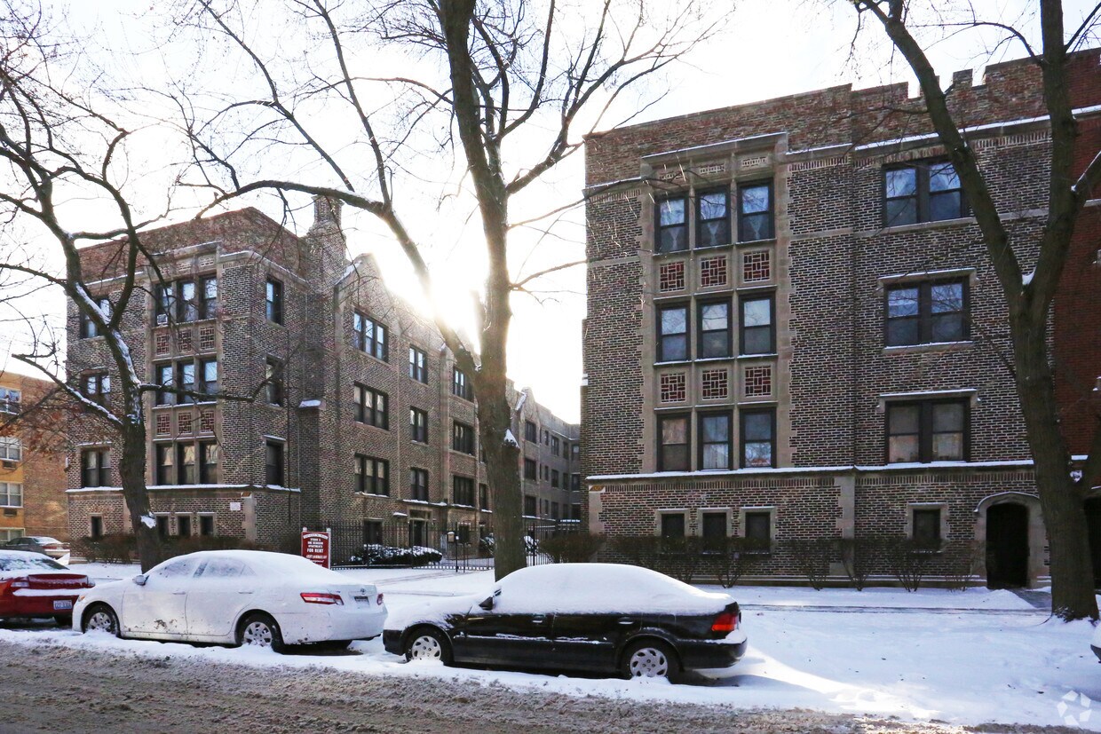 Foto del edificio - 1317-1325 West Estes Avenue