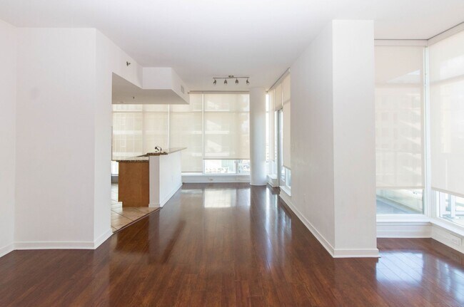 Foto del edificio - 411 W Seaside Wy