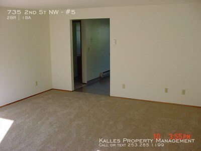 Building Photo - 735 2nd St NW