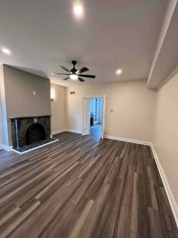 Photo - 521 Avery St Apartment