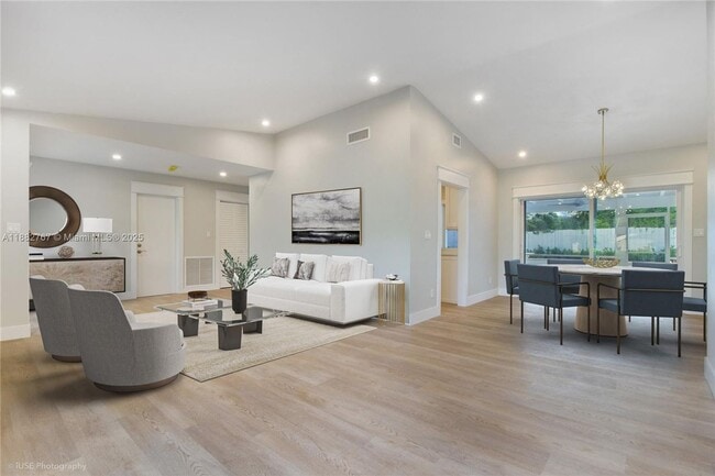 Foto del edificio - 11011 SW 110th Rd