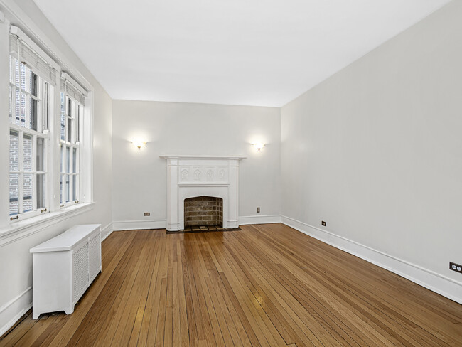 Foto del edificio - 594 Sheridan Square
