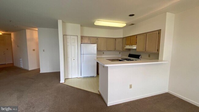 Building Photo - 306 Gatehouse Ln