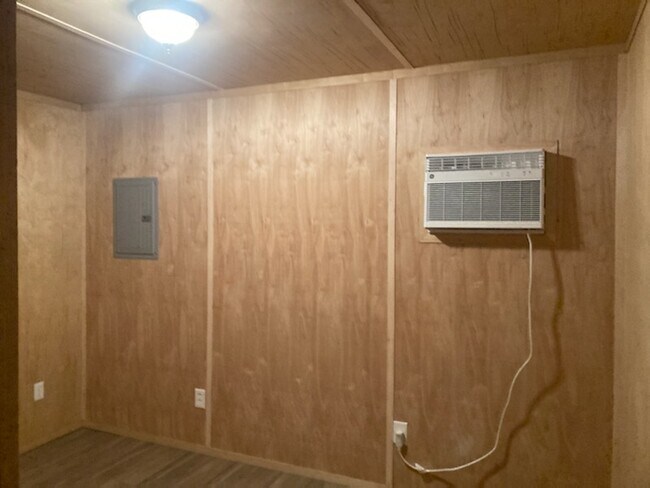 Unit #4 Bedroom - 4182 Floyd Johnston Rd