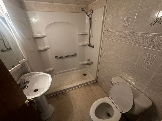 Foto del edificio - 6303 Sherman St