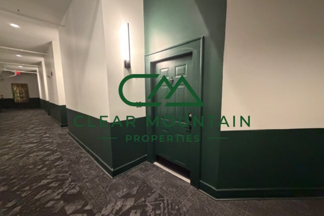 Building Photo - Spacious 1BR Downtown | 1,200 SF to Live, Work & Relax + MOVE-IN SPECIAL!