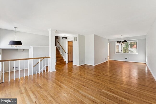 Building Photo - 7702 Leesburg Dr