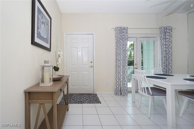 Foto del edificio - 853 Tanbark Dr