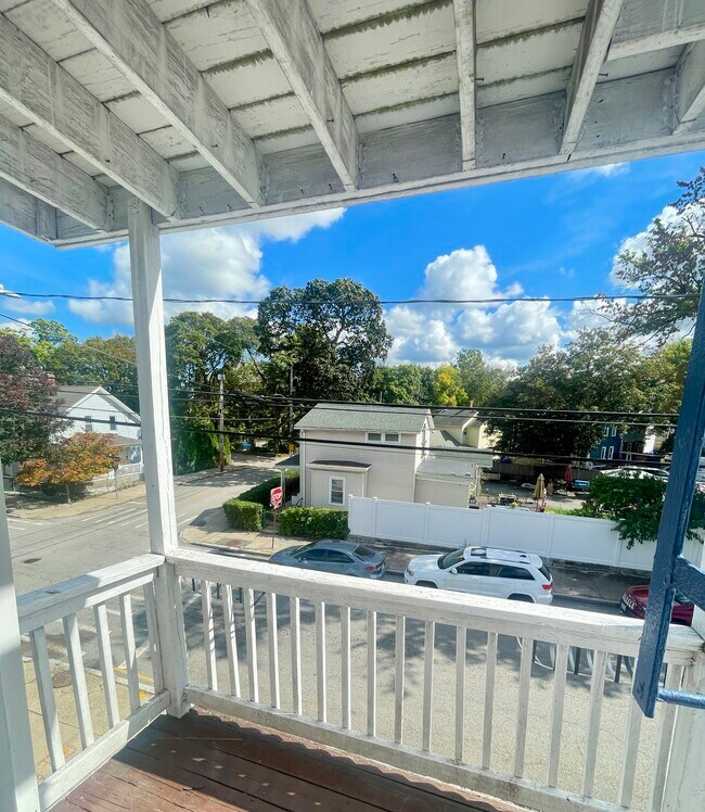 Patio exterior - 44 Pine St