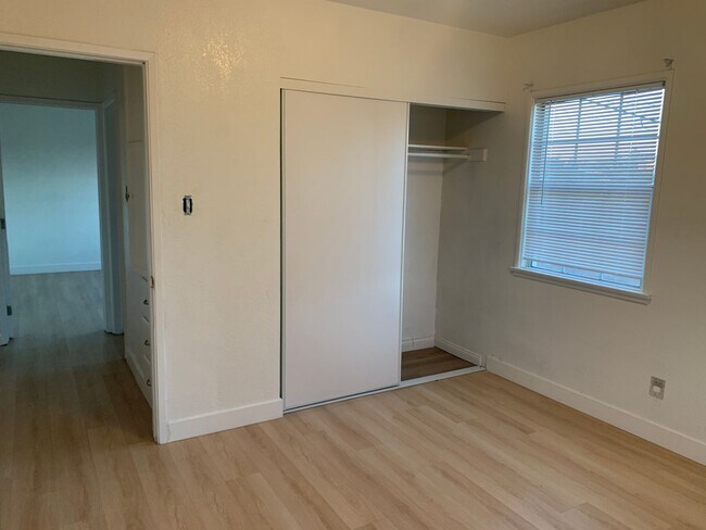 Foto del edificio - Tian Xiang Xu (IPM2176)