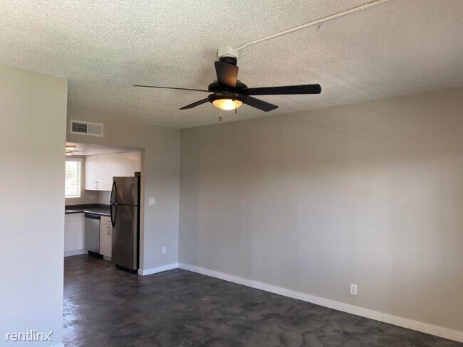 Foto del edificio - 2936 N 34th Pl
