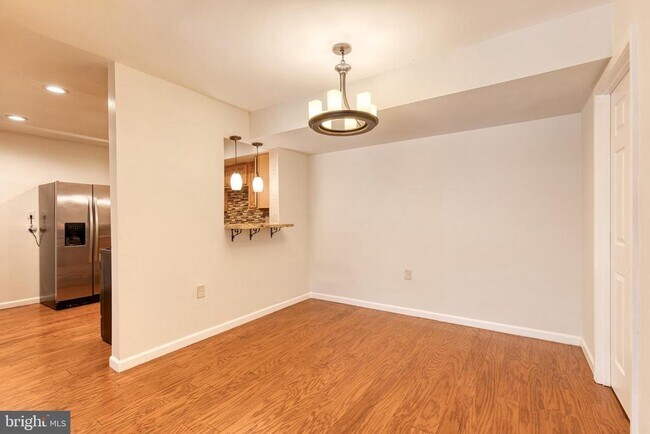 Building Photo - 10564 Cross Fox Ln