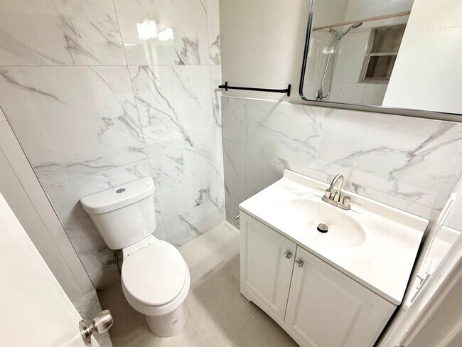 Building Photo - 22800 SW 54th Way