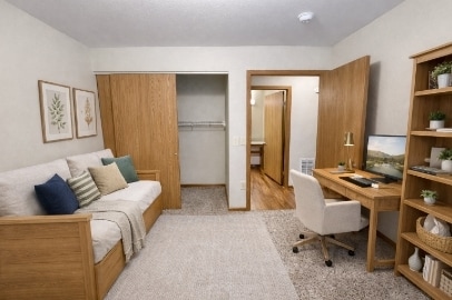 Building Photo - 1732 W Market St