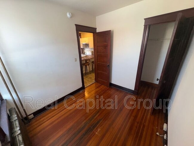 Building Photo - 69 Lexington Ave