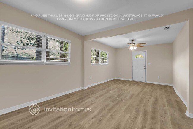 Foto del edificio - 4461 Melvin Cir E