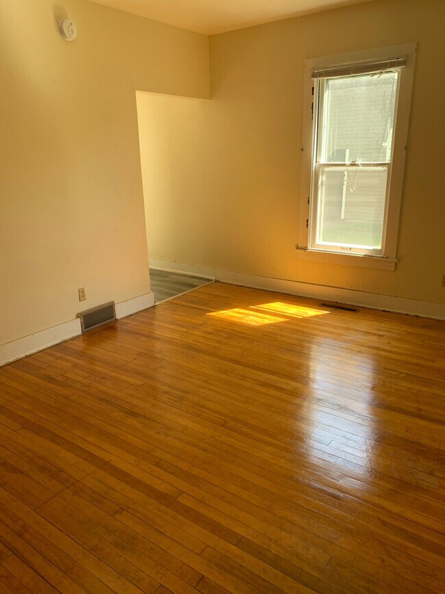 Foto del edificio - 714 Niagara St