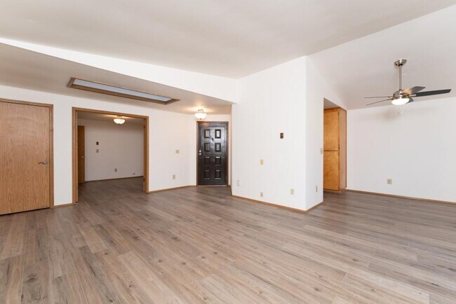 Foto del edificio - 3 bedroom in Covington WA 98042