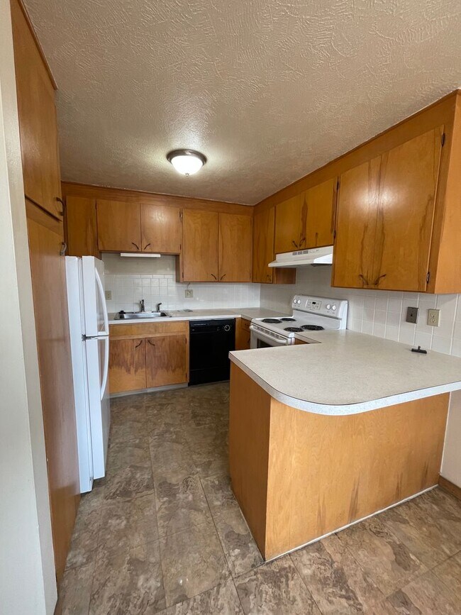 Foto del edificio - 2527 N Garfield Ave