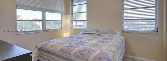 Foto del edificio - 9510 Seagrape Dr