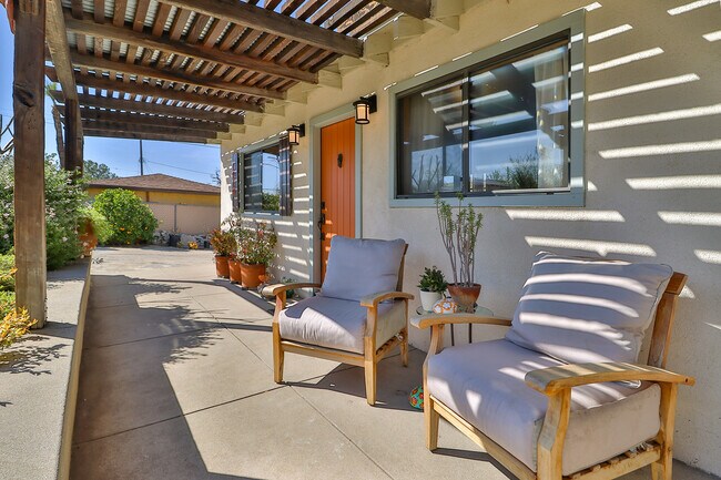 Foto del edificio - 7919 Brownstone St