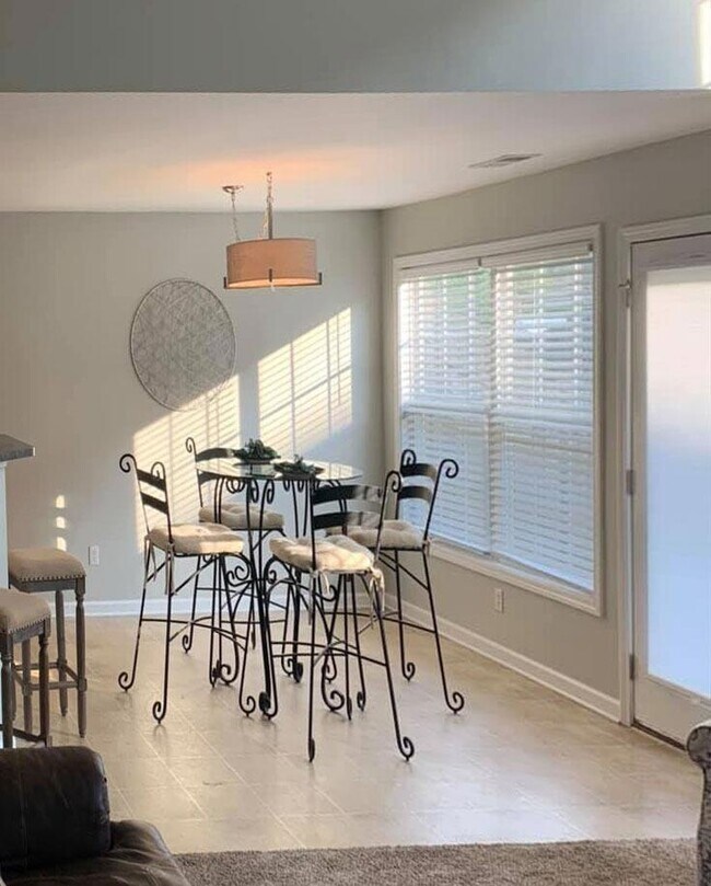 Foto del edificio - 4553 Willman Way