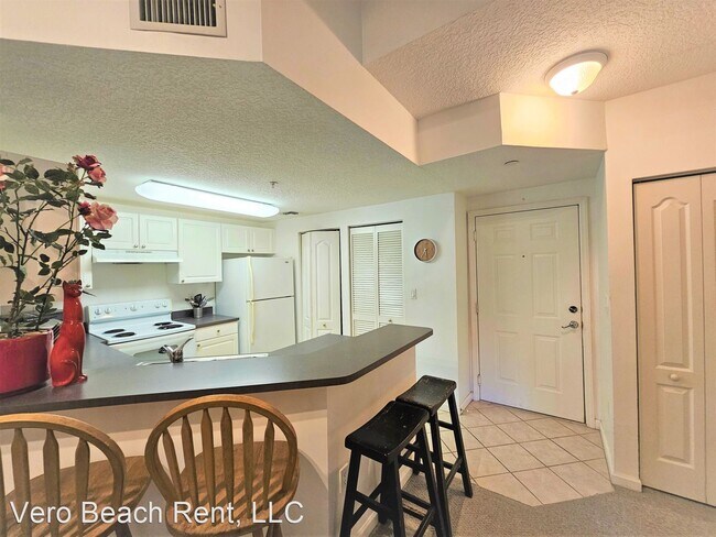 Foto del edificio - 2 br, 2 bath House - 5050 Fairways Cir E301