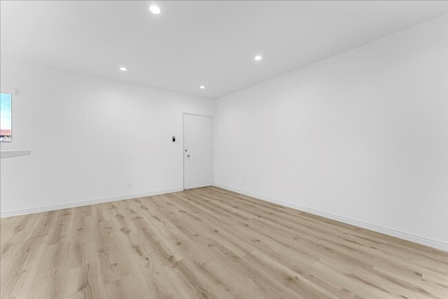 Foto del edificio - 12770 Pacific Ave